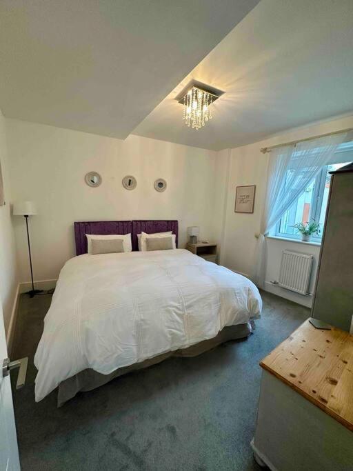 CC - Central Location Top Floor 2 Bed Deluxe Modern Apartment Stratford-upon-Avon Buitenkant foto